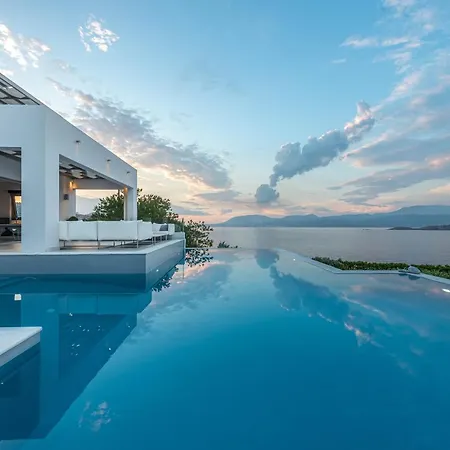 Soligia Blue Pefkali