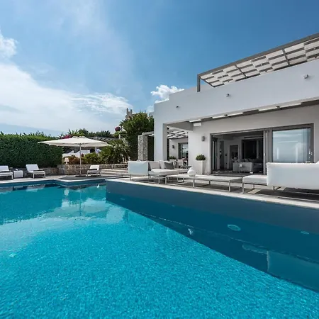 Βίλα Soligia Blue Pefkali