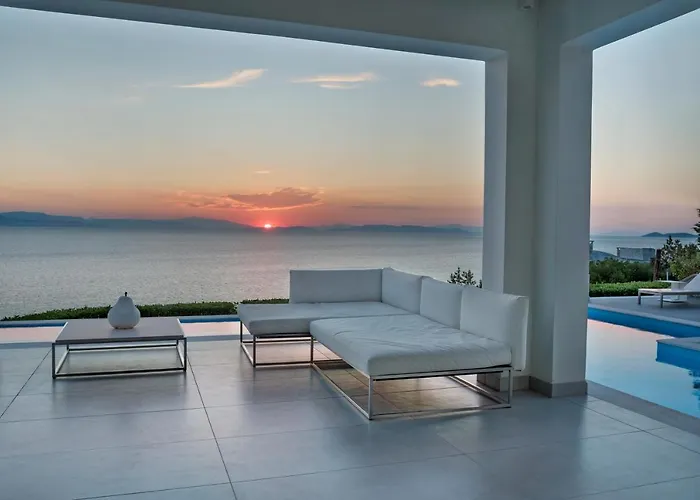 Βίλα Soligia Blue Pefkali