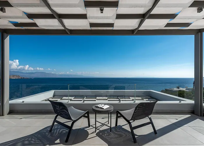 Soligia Blue * Pefkali